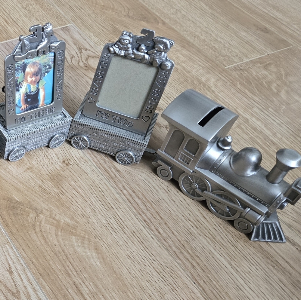 11 Piece Pewter Finish COLLECTIBLE Train w Photo Frames & Trinket Boxes